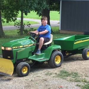 Meet your Posher, Bradley